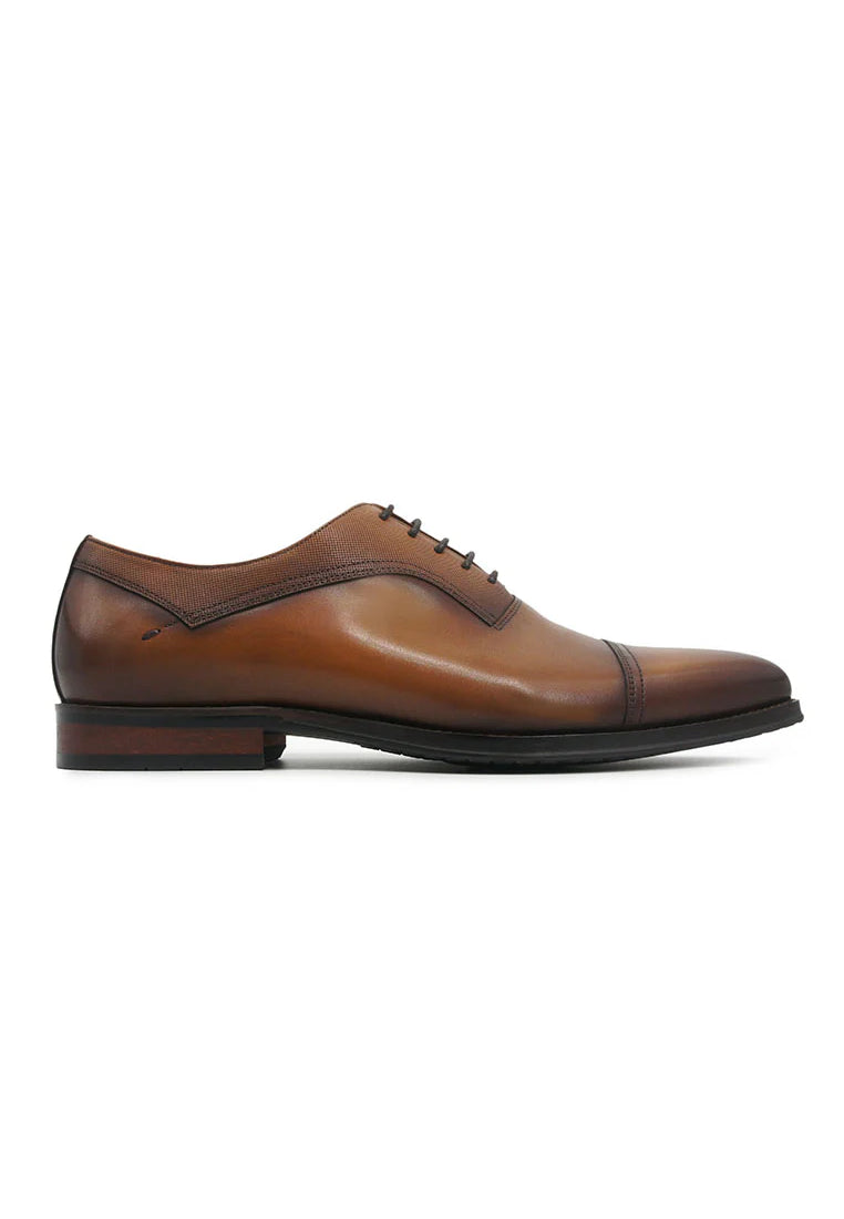 Rad Russel Lace-up Oxford