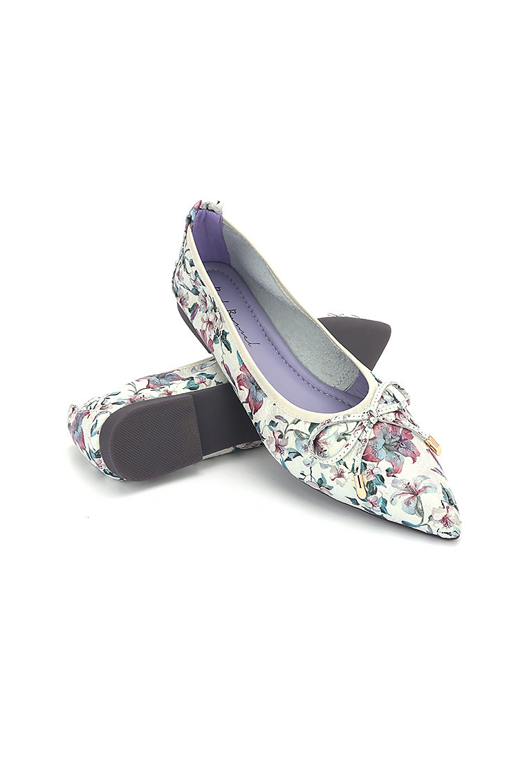 Floral Patterns Pointed Flats