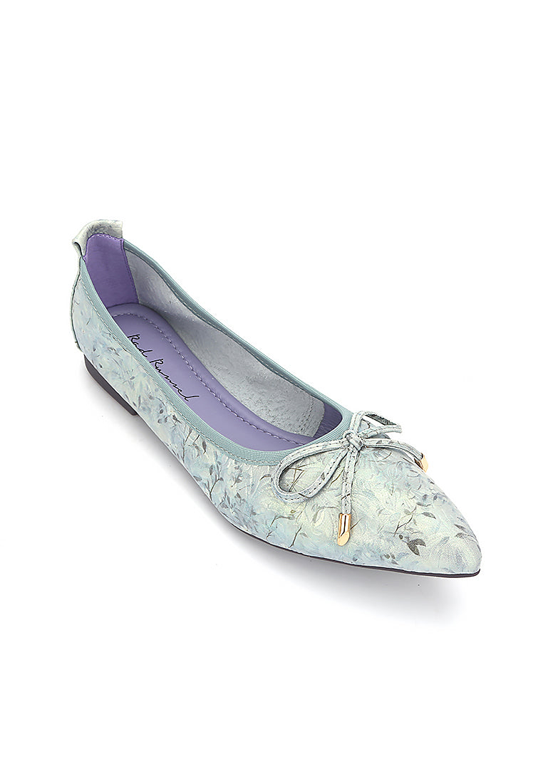 Floral Patterns Pointed Flats