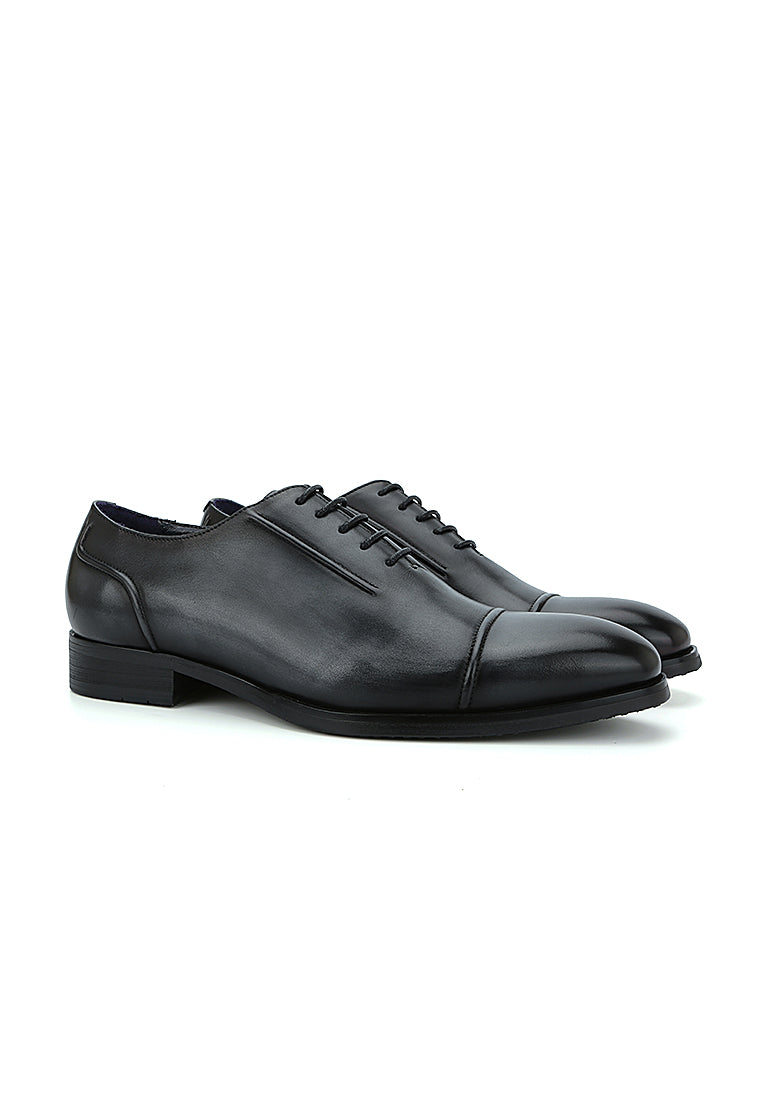 Seamless Transition Lace-up Oxford