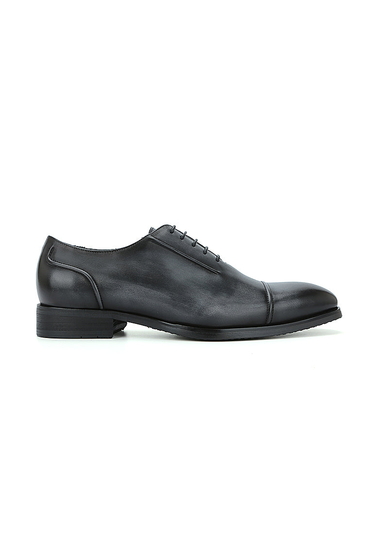 Seamless Transition Lace-up Oxford